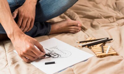 What Is a Hand Outline? The Complete Guide to Styles, Uses, and How to Draw One Perfectly